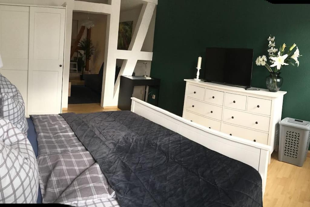 Apartment Nette Gute Austattung Parkplatz Terrasse